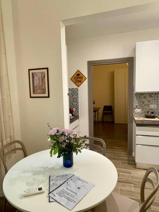 Le Di Cate E Max - Sole Apartamento Florencia